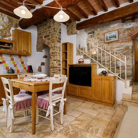 La Casetta Nel Borgo Castelnuovo di Val di Cecina Ngoại thất bức ảnh